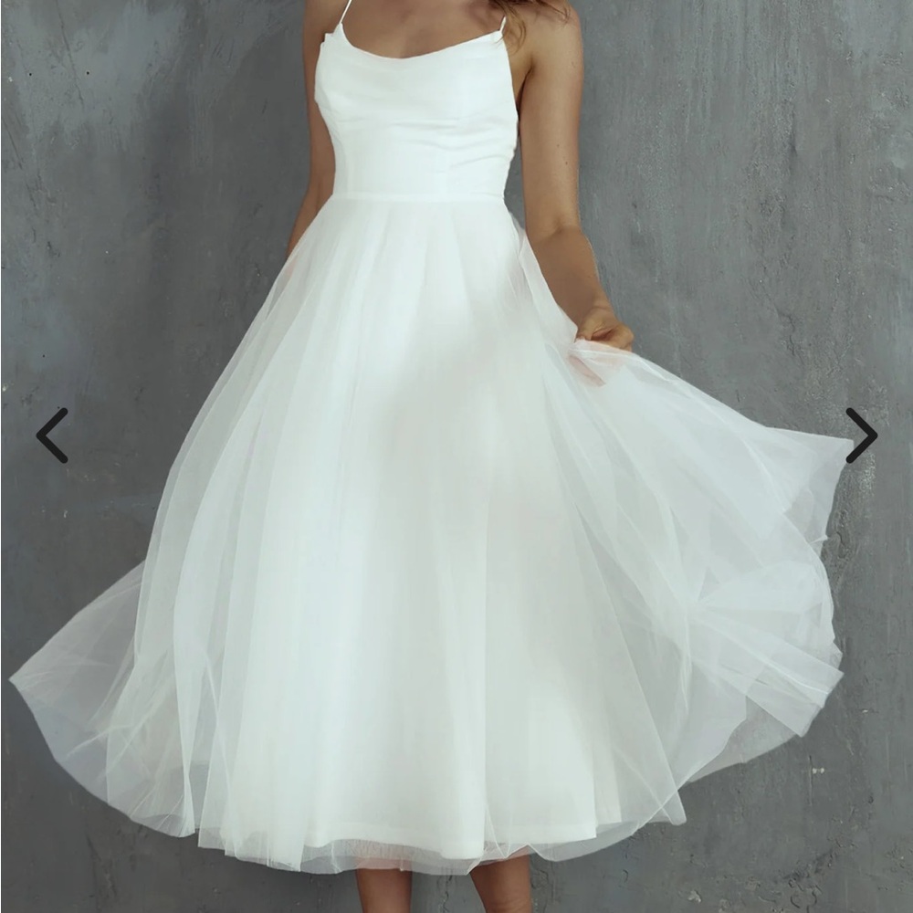 Selfie Leslie White Midi Dress